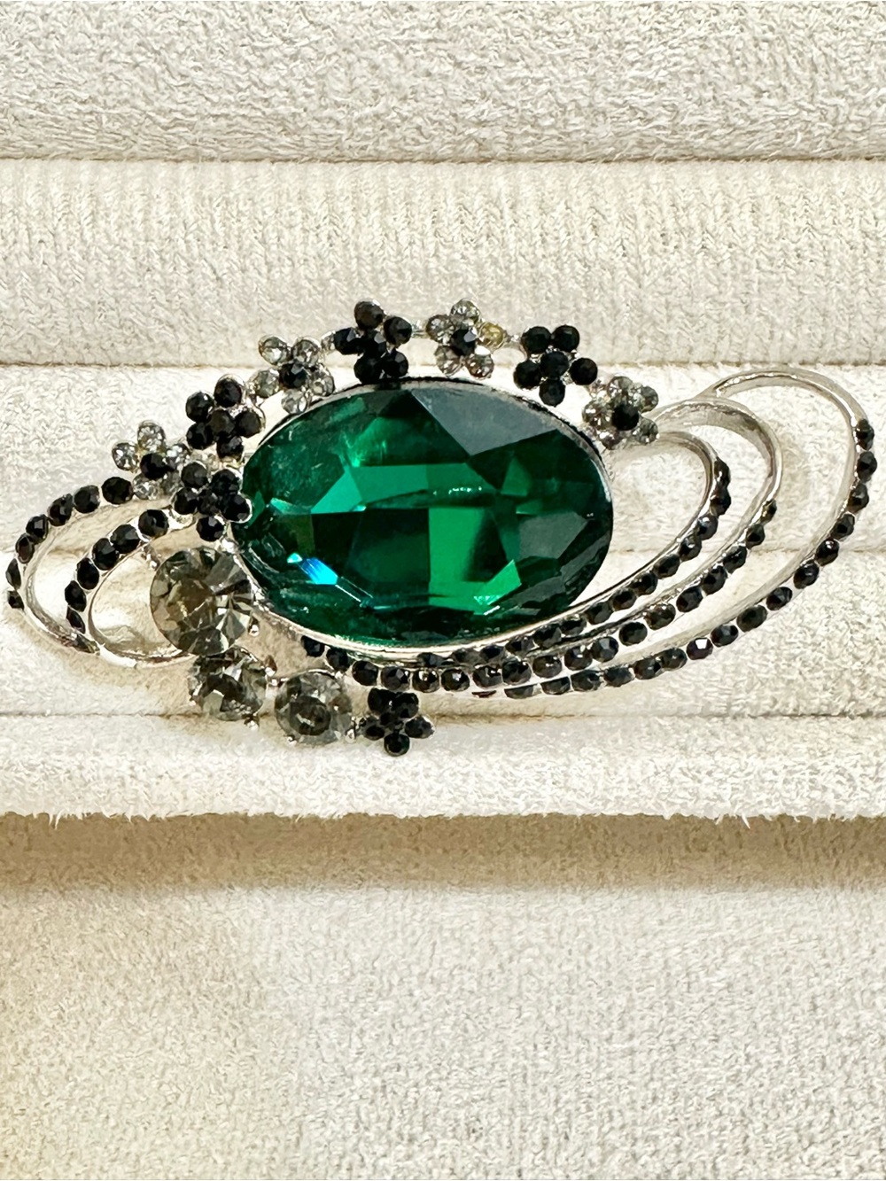 Emerald Green and Black Crystal Floral Brooch